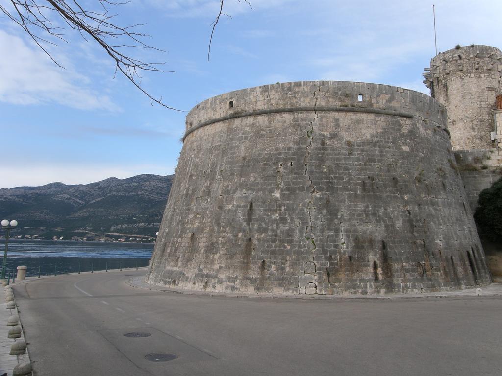 Forteca Apartments - Korcula Centre Экстерьер фото